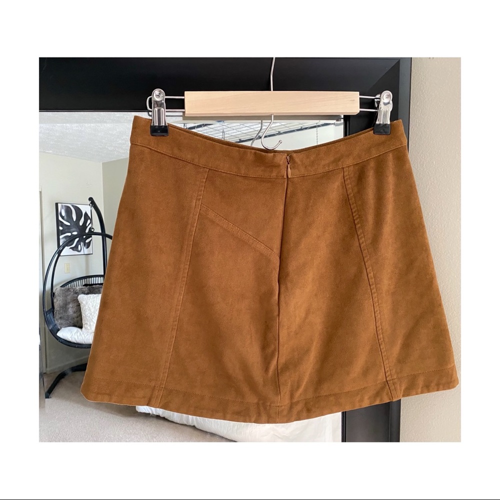 A&F Skirt - Picture 2 of 3
